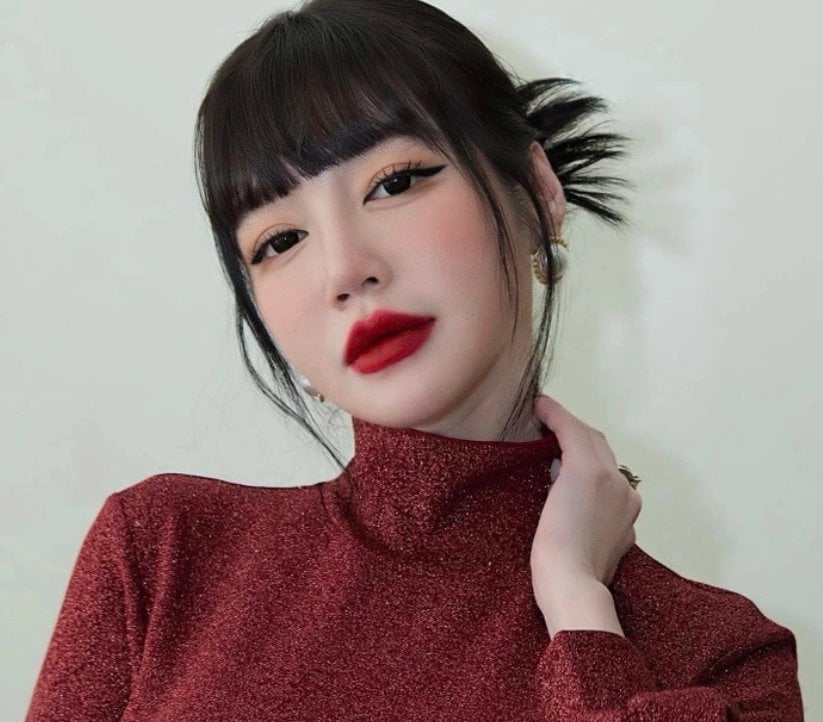 elly-tran