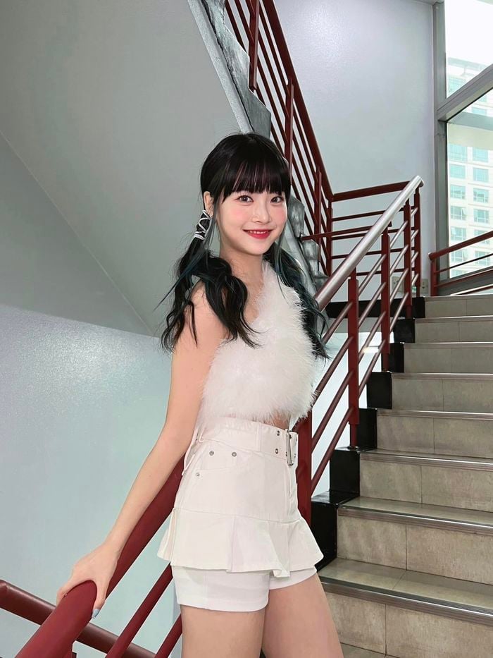 idol-kpop-co-visual-khac-bot-khi-dien-toc-mai-eunchae-noi-bat-han-0412d8