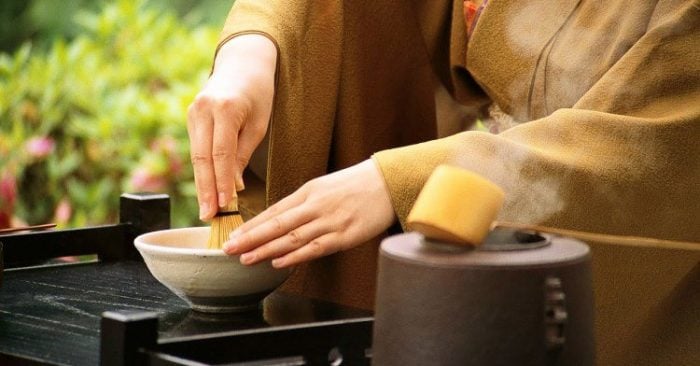 tuong-do-tam-sinh-nhin-cach-an-uong-la-biet-mot-nguoi-co-giao-duong-hay-khong-700x366