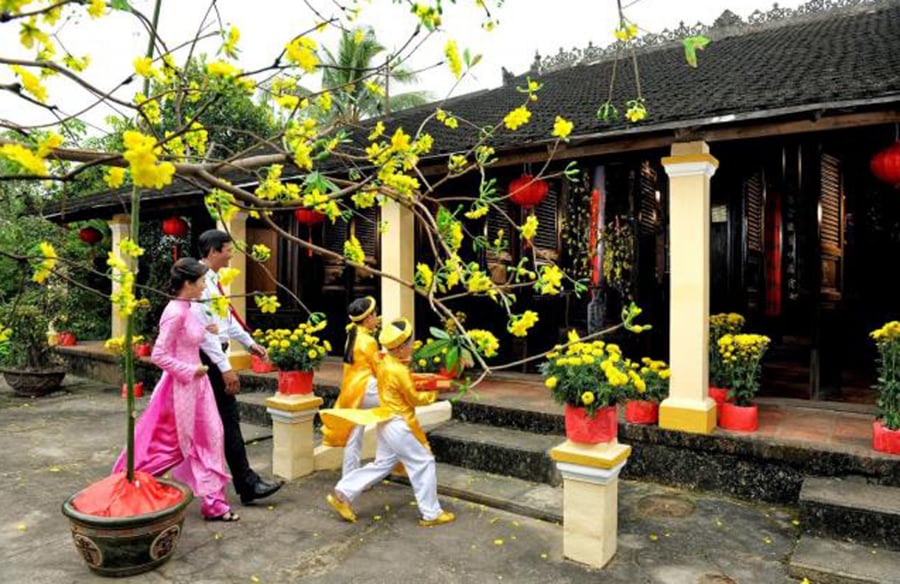 khong-cho-vo-ve-que-ngoai-an-tet-chong-co-the-bi-phat-01
