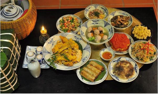 mam-cung-sang-mung-1-tet-01