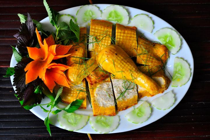 4-thu-khong-dat-len-mam-cung-ram-thang-gieng-03