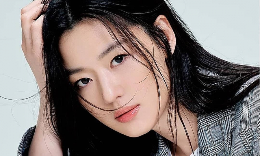 junjihyun813713465042235556824-1628-8356-1635308557_1200x0