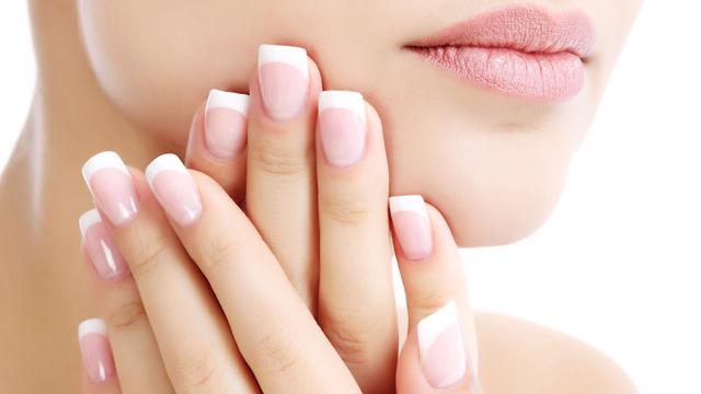cabot-health-strong-healthy-nails-15579799867451778783751