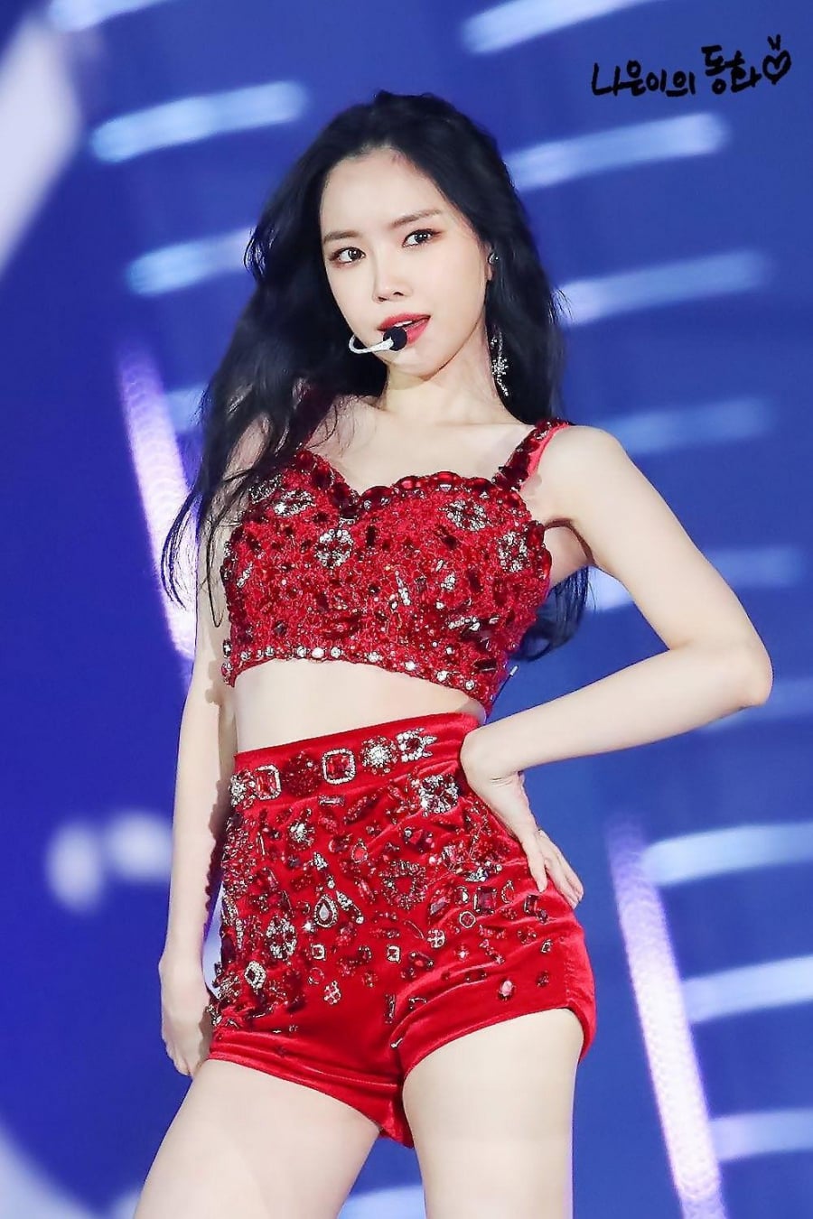 9-idol-nu-co-body-dinh-nhat-kpop-theo-dispatch-05