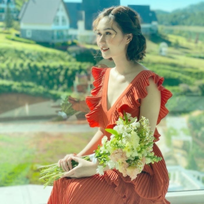 bat-ngo-gu-thoi-trang-sanh-dieu-sexy-cua-chi-man-nhung-ngay-khong-quen-160640309