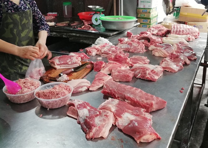 vi-sao-nguoi-ban-hang-luon-cam-gie-de-lau-mieng-thit-03
