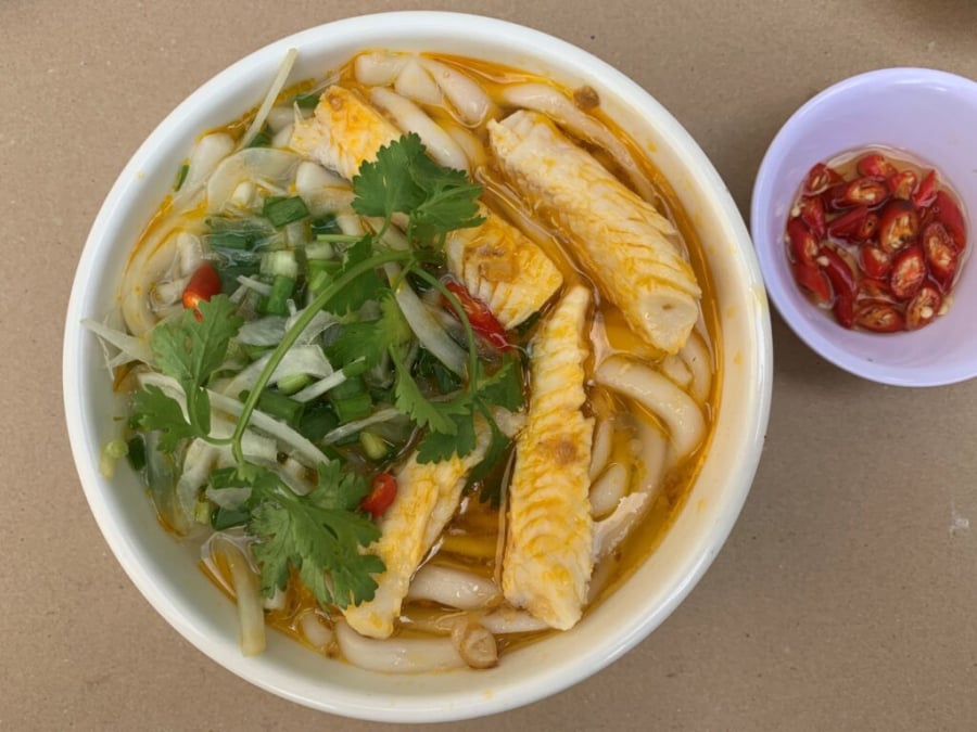 bat-mi-cach-lam-banh-canh-ca-loc-1024x768