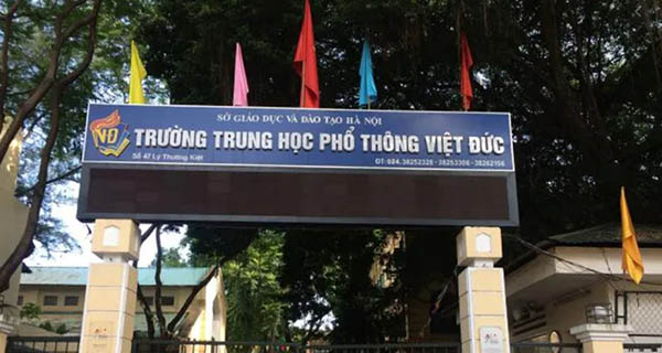 Trường THPT Việt Đức là một trong những trường cấp 3 công lập đình đám tại Hà Nội