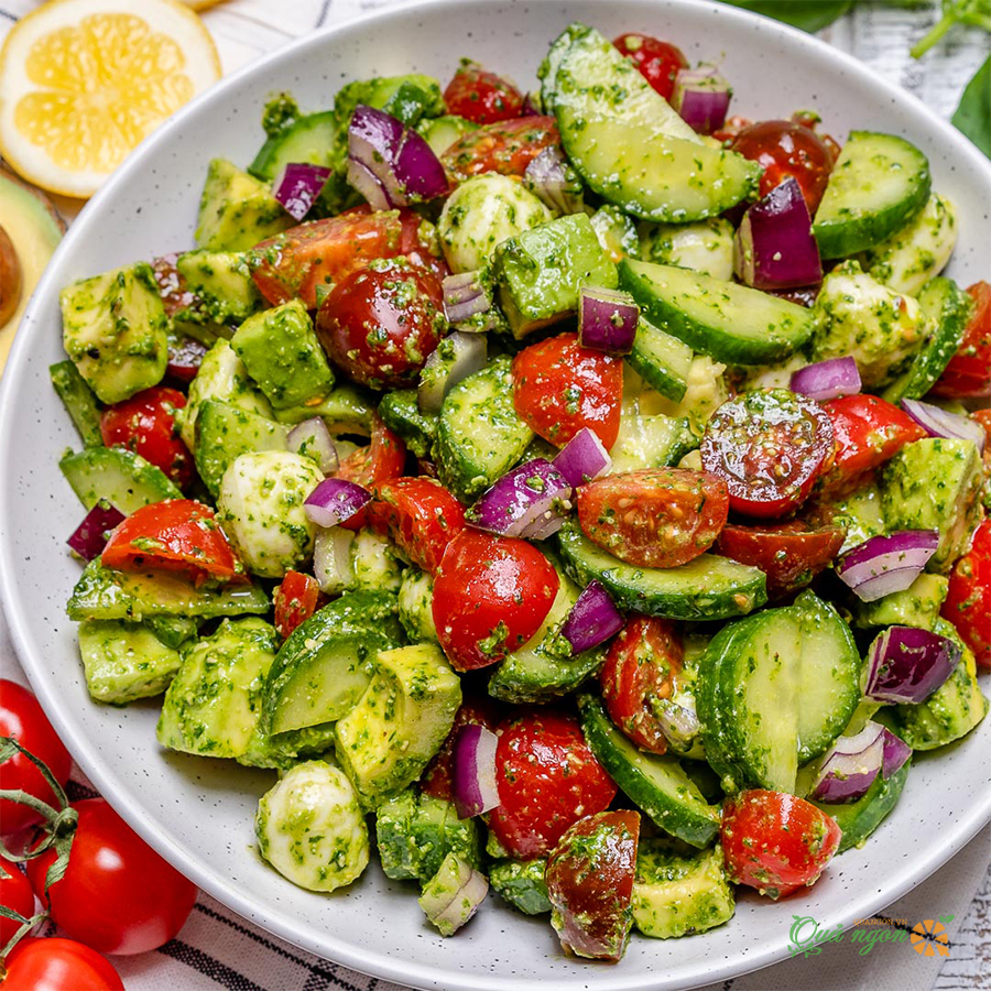 salad-bo-ca-chua-sot-pesto-3