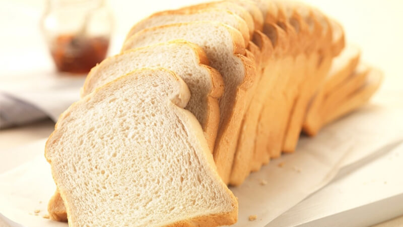 ban-da-an-banh-mi-giam-can-dung-cach-chua-202201170941285001
