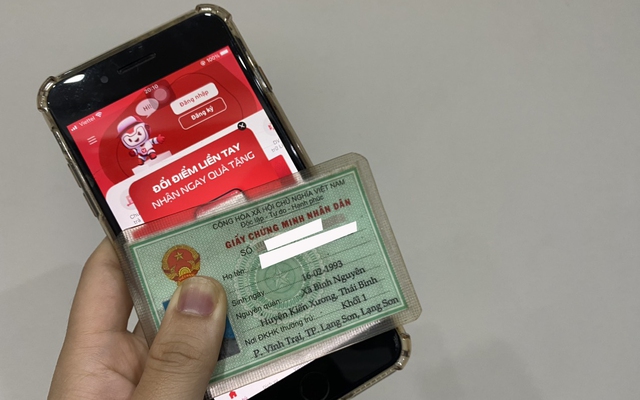 sim-dung-cmnd-co-can-doi-sang-cccd-gan-chip-nha-mang-noi-gi-danvietvn-16790589148481189851099-43-0-841-1276-crop-1679058983273256136141