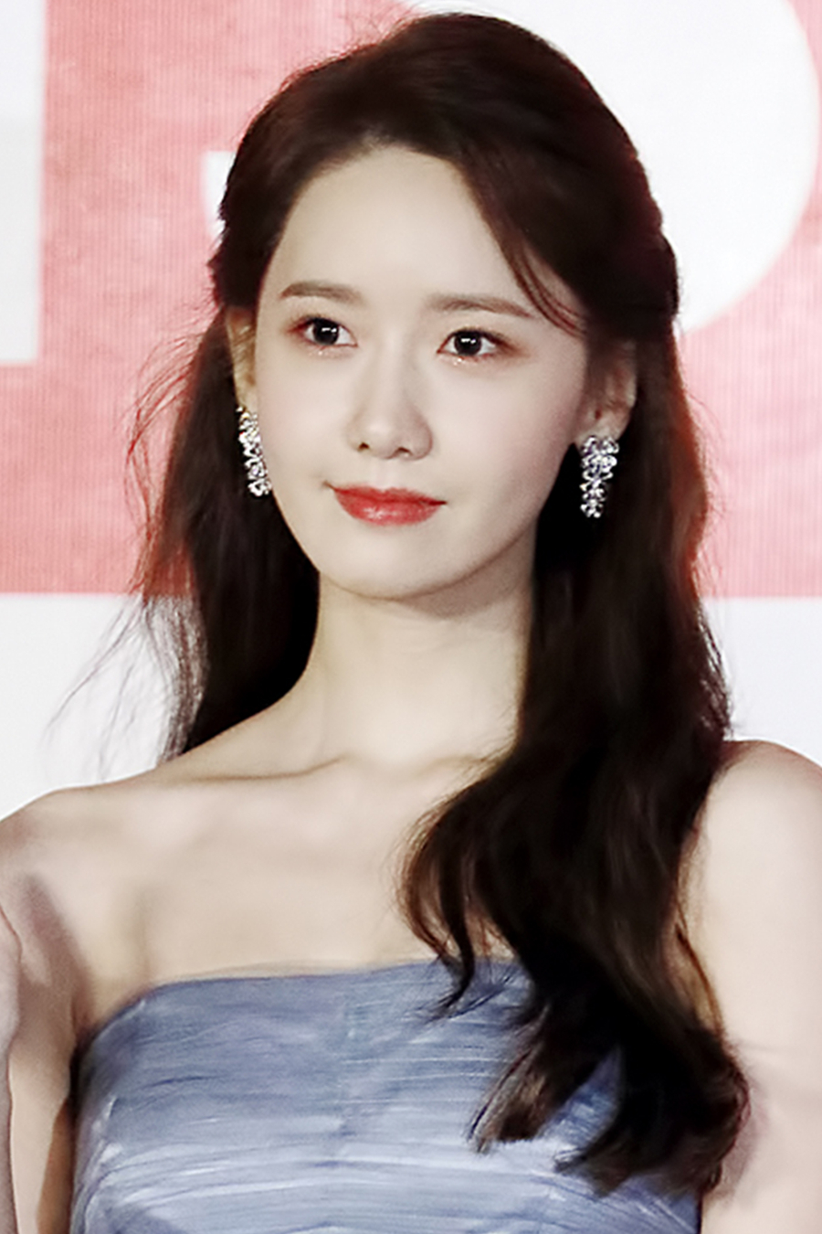 YoonA_at_Asia_Artist_Awards_on_November_26,_2019