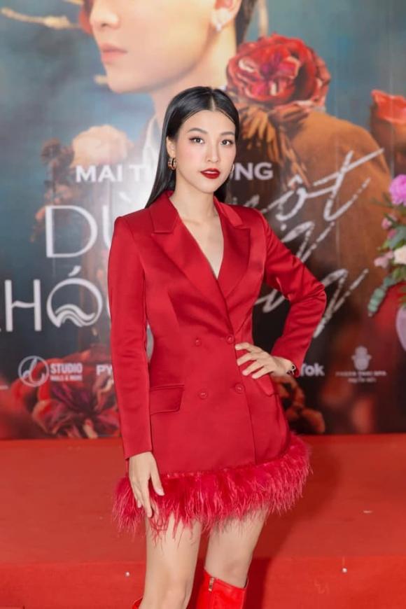 hoang-oanh-len-do-long-lay-du-su-kien-nhung-lo-chi-tiet-cho-thay-cuoc-song-binh-dan-hau-chia-tay-chong-tay-3-ngoisaovn-w650-h975