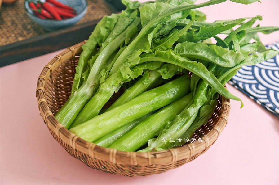 Mach-ban-lam-mon-salad-rau-sieu-dep-sieu-ngon-bo-duong-nhat-vao-mua-xuan-nay-3-1648000703-119-width2000height1333
