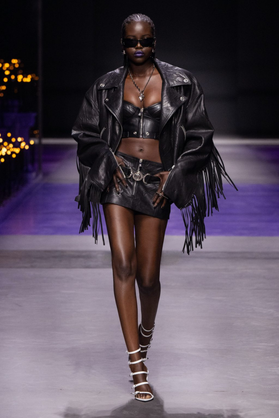 biker-jacket-versace-ss23-1024x1536