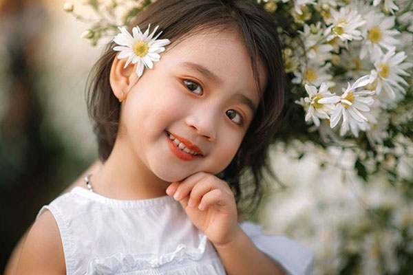 ho-hoang-anh-11