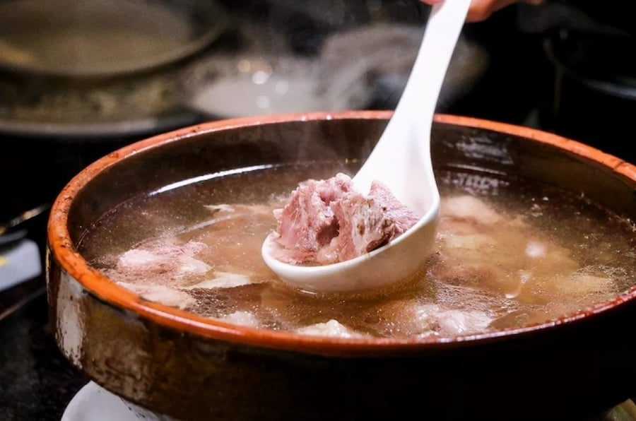 ham-xuong-cho-them-vai-giot-nay-nuoc-dung-trong-03