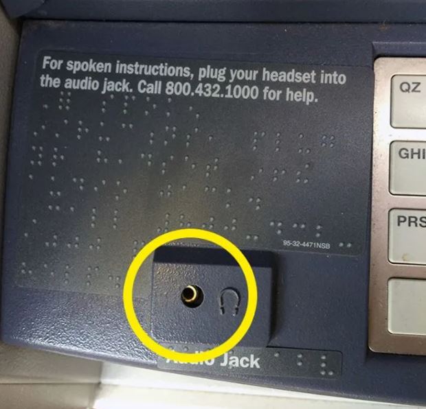 rut-tien-o-may-atm-can-chu-y-4-dau-hieu-nay-06