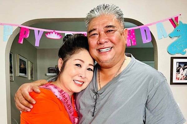 vo chong hong van
