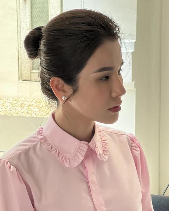 diep-lam-anh-tiet-lo-cam-xuc-khi-gap-lai-chong-cu-tai-toa-doi-phuong-van-chua-tra-dong-ho-15-ty-5-ngoisaovn-w660-h825