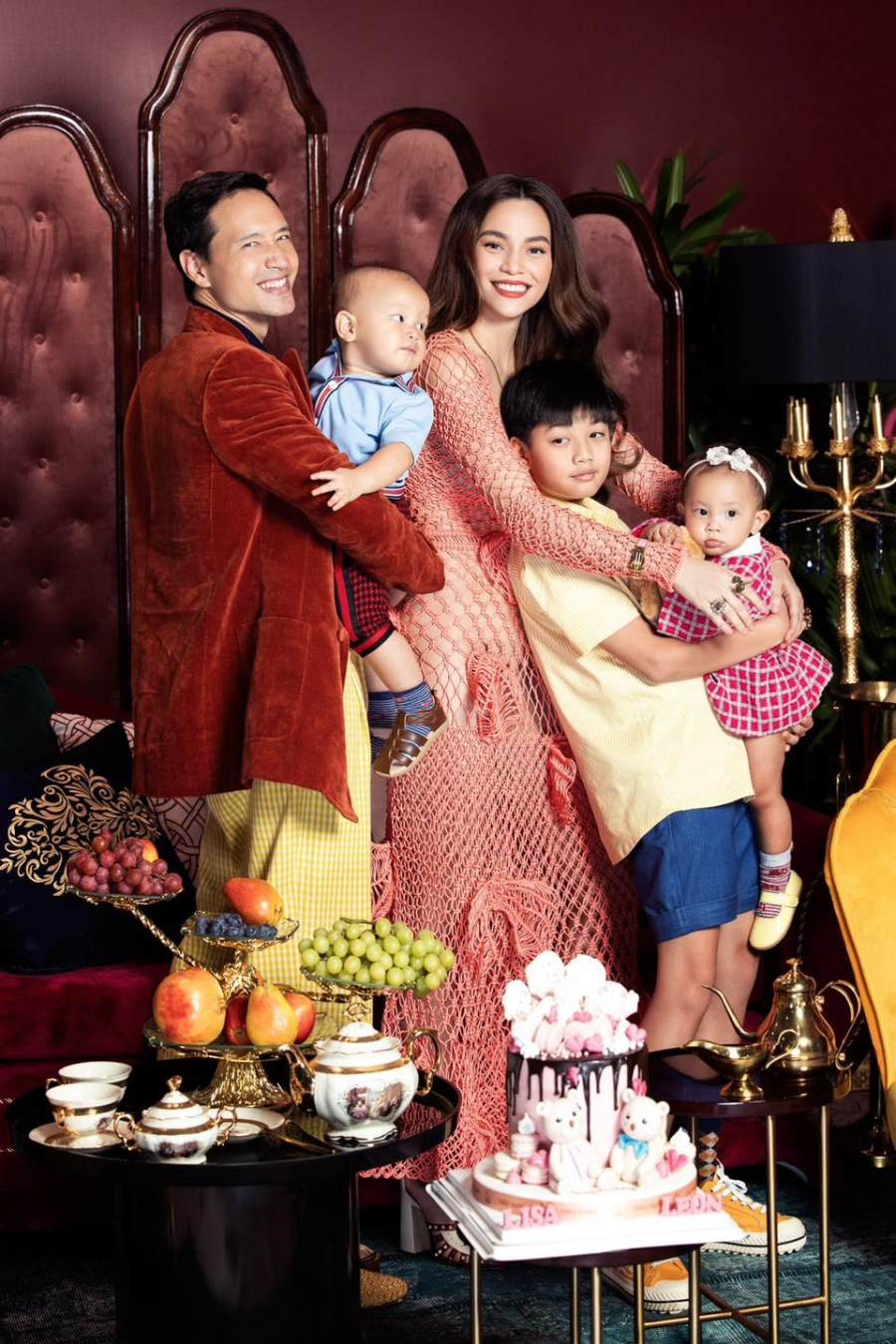 gia dinh ngoc ha