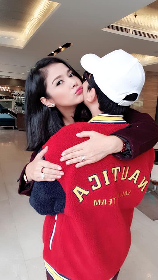 viet trinh va con trai