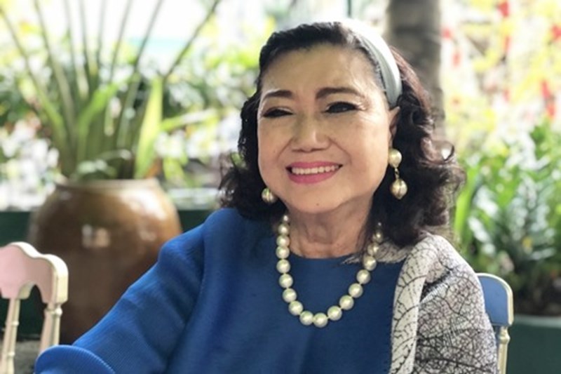 kim cuong gia