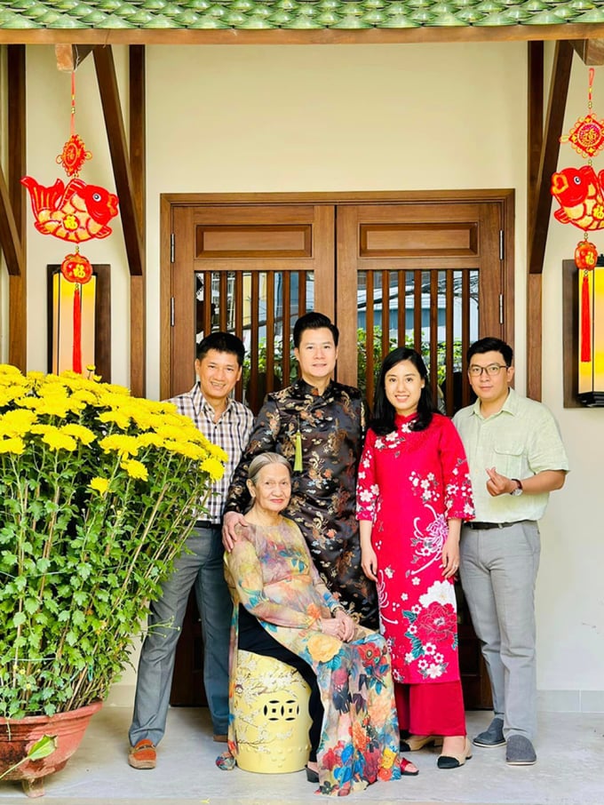 quang dung va gia dinh