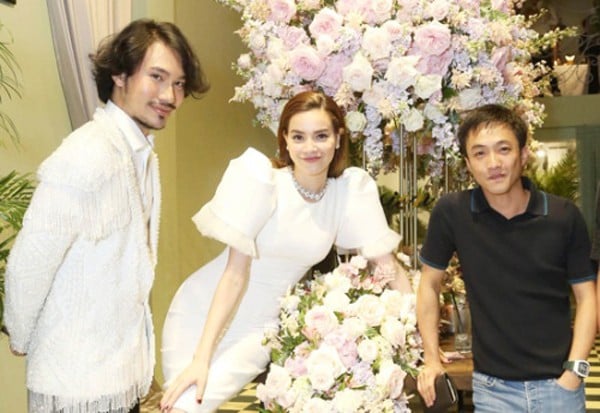 cuong do la va ho ngoc ha