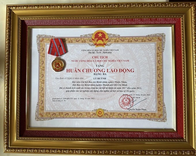 huan chuong lao dong Ly hunh