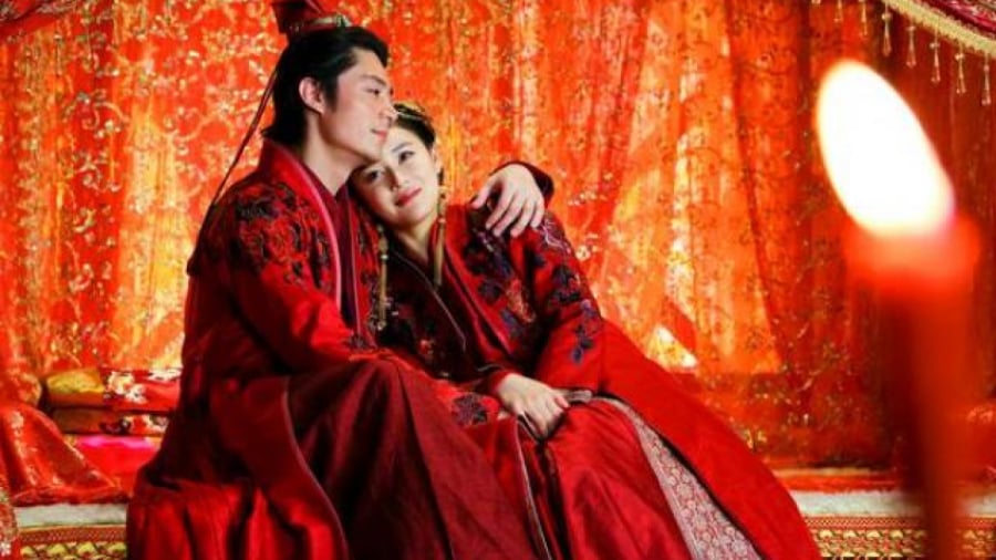 dan-ong-cuoi-vo-tre-3