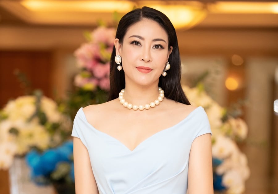 hoa hau ha kieu anh