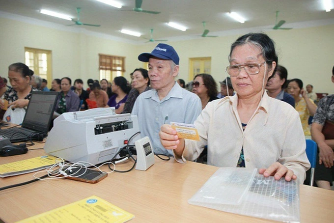 Công thức xác định lương hưu như sau: Mức lương hưu mới = Mức lương hưu tháng 6/ 2023 x 1,208.