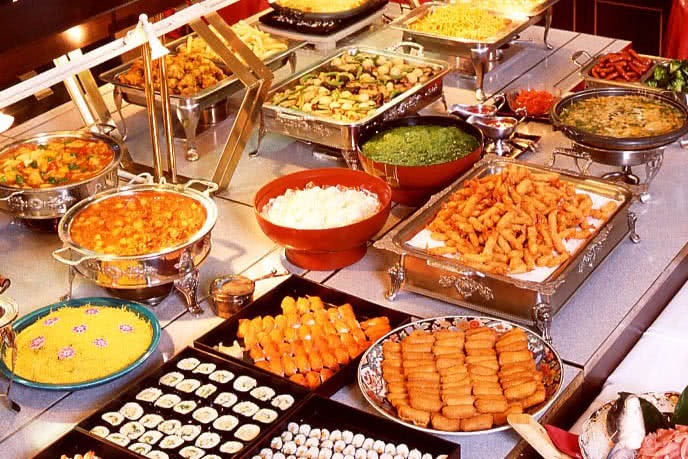 cach-an-buffet-dung-cach-ma-hieu
