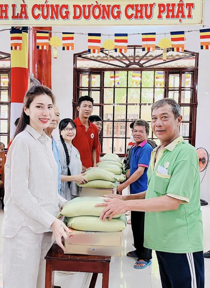 thuytien1