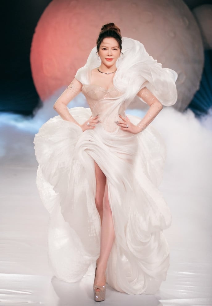 ly nha ky cuoi 2