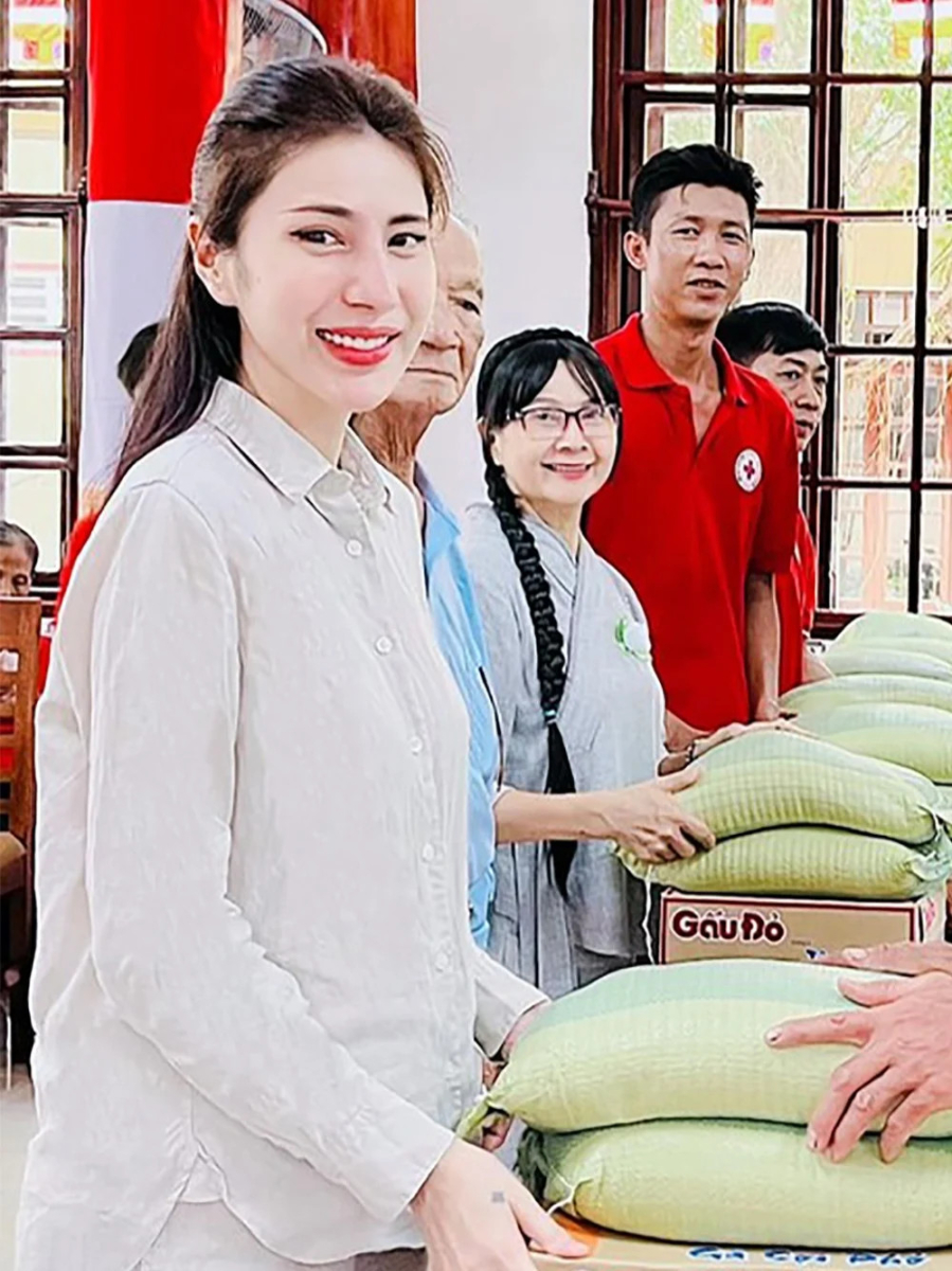 thuy tien 7
