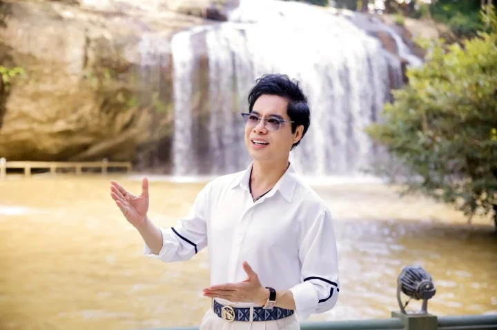 ca si ngoc son