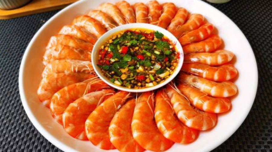 Cách luộc hấp tôm đỏ au chắc thịt đậm vị
