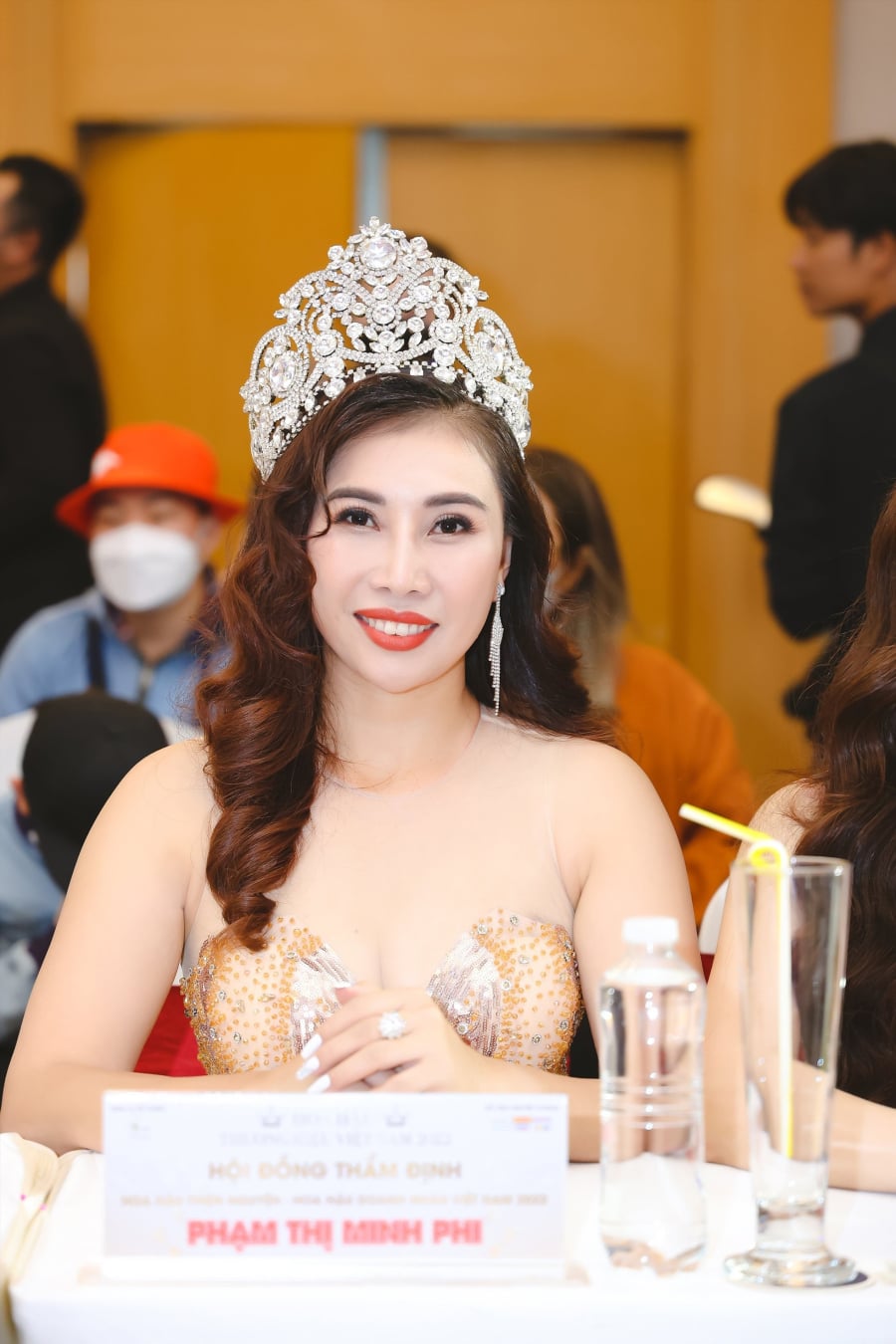 hoa hau