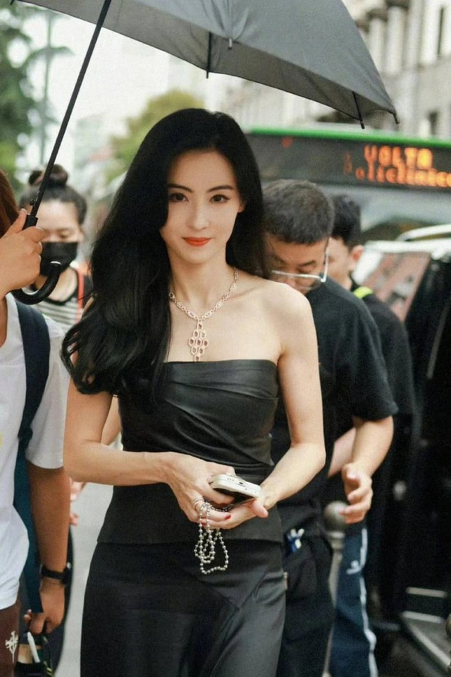 truong ba chi 4