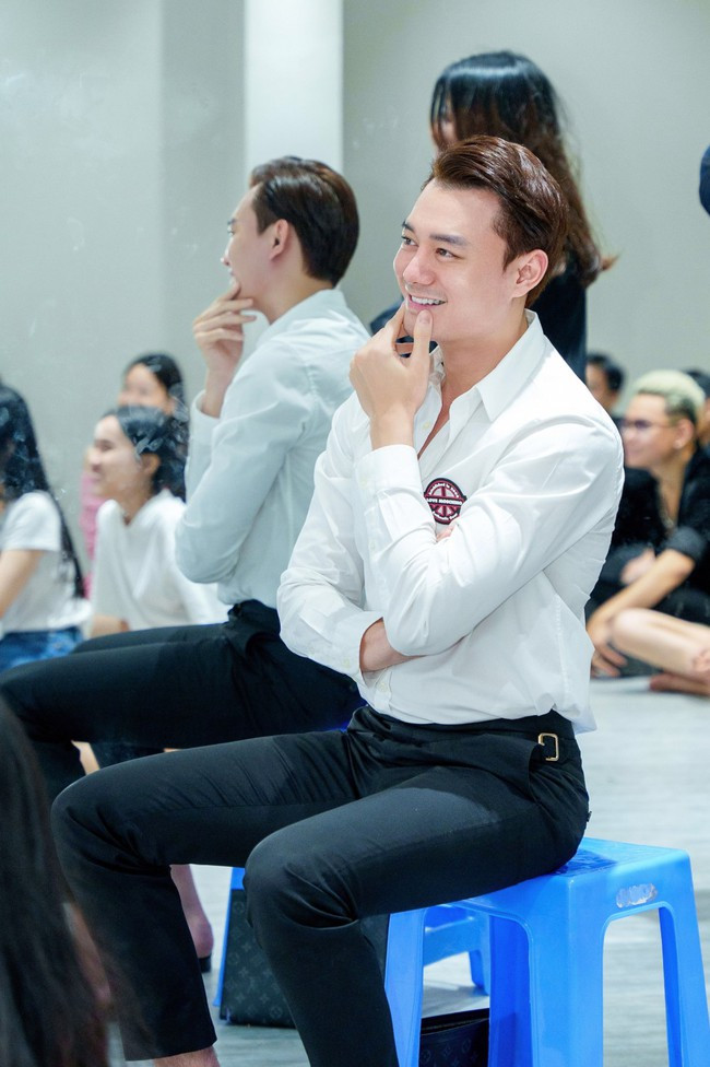 anh dung 1