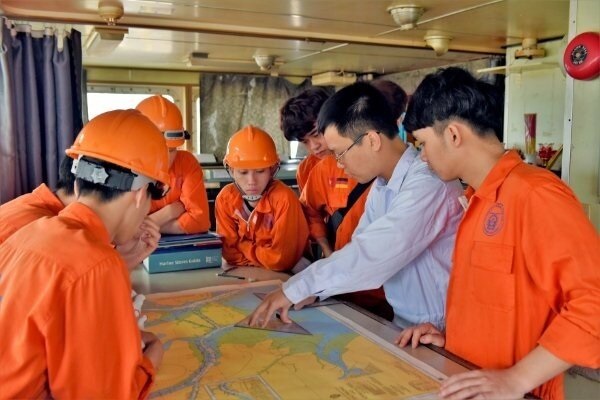 hoc-nganh-hang-hai
