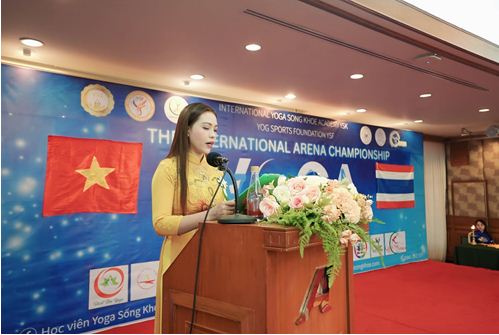 Bà Vũ Hồng Yến phát biểu tại Lễ khai mạc