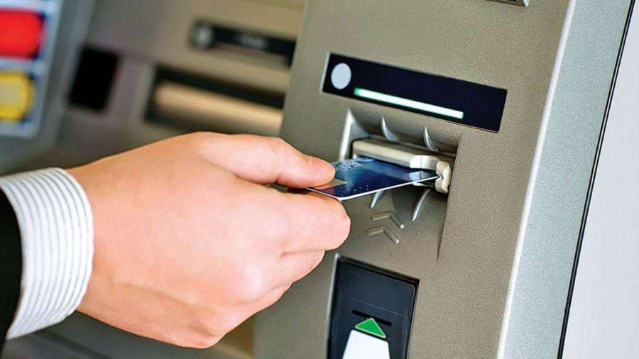 cach-rut-tien-tu-the-atm_2