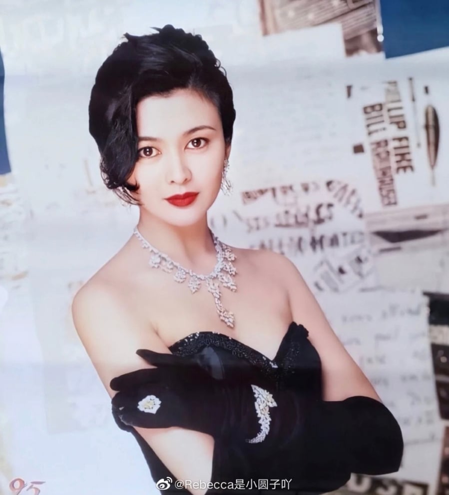 My-nhan-9f5e9185ly1gz2wrkg4p7j20uz0y5gto--1--1644315588-815-width1000height1102