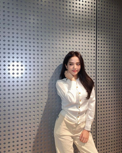 jisoo1