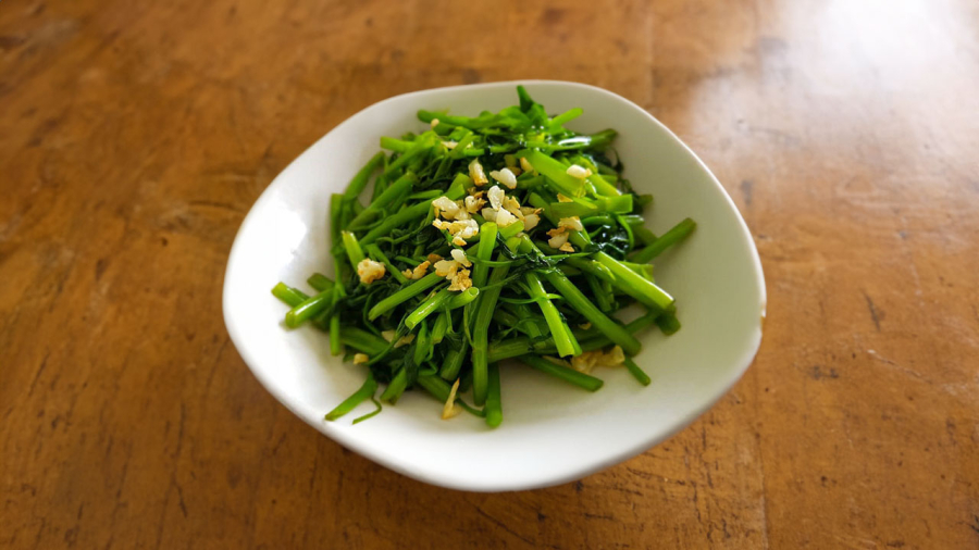 rau-muong-xao