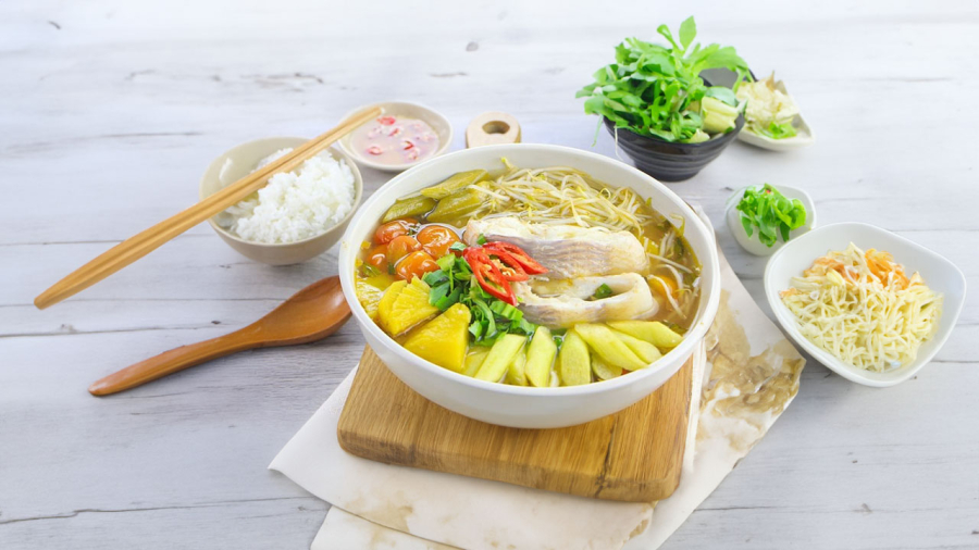 canh-ca-nau-chua